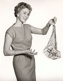 220x281 Housewife - 1950s Woman Drawing