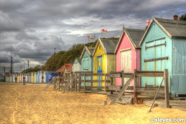 600x400 Beach Huts Picture - Beach Hut Drawing