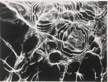 375x288 Ripples Drawing - Black And White Drawings