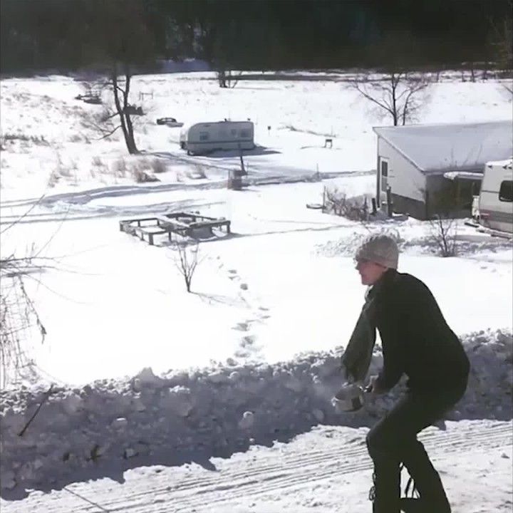 720x720 boiling water instantly turns to snow cloud - Boiling Water Drawing