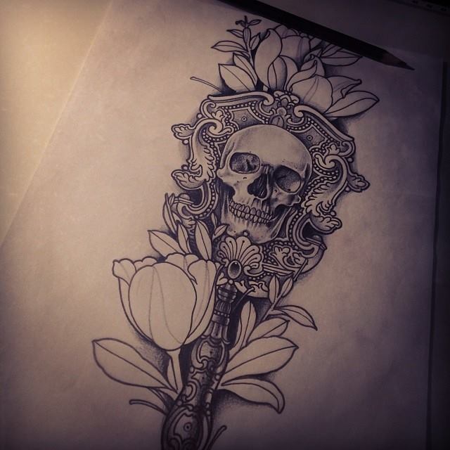 640x640 Skull Hand Mirror Tattoo Design - Broken Hand Mirror Drawing