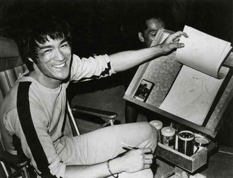 474x362 bruce lee books - Bruce Lee Drawing