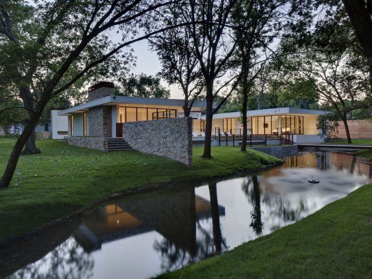 736x552 native plants blanket rooftop of texas cabana - Cabana Drawings
