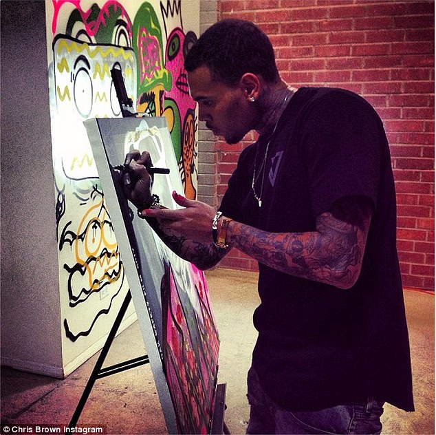 634x632 Chris Brown Shows Off His Artwork - Chris Brown Drawings