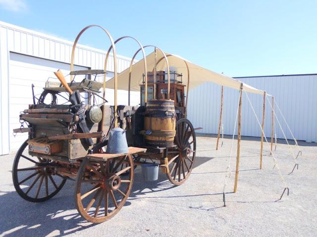 640x480 horse drawn wagon bain chuck wagon doyle's wagons - Chuck Wagon Drawing
