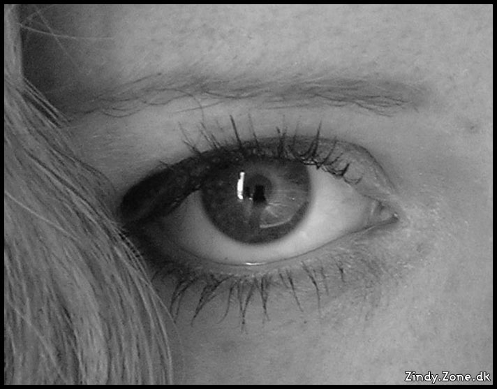 712x557 coal eye original photo - Coal Drawing