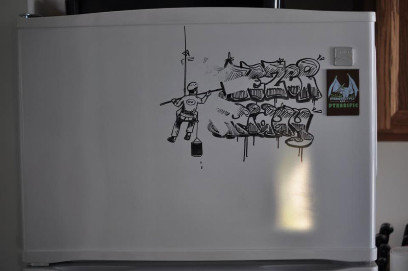 800x531 The Big Frieze' Artist Sketches Cool Drawings On Fridge - Cool Drawing Art