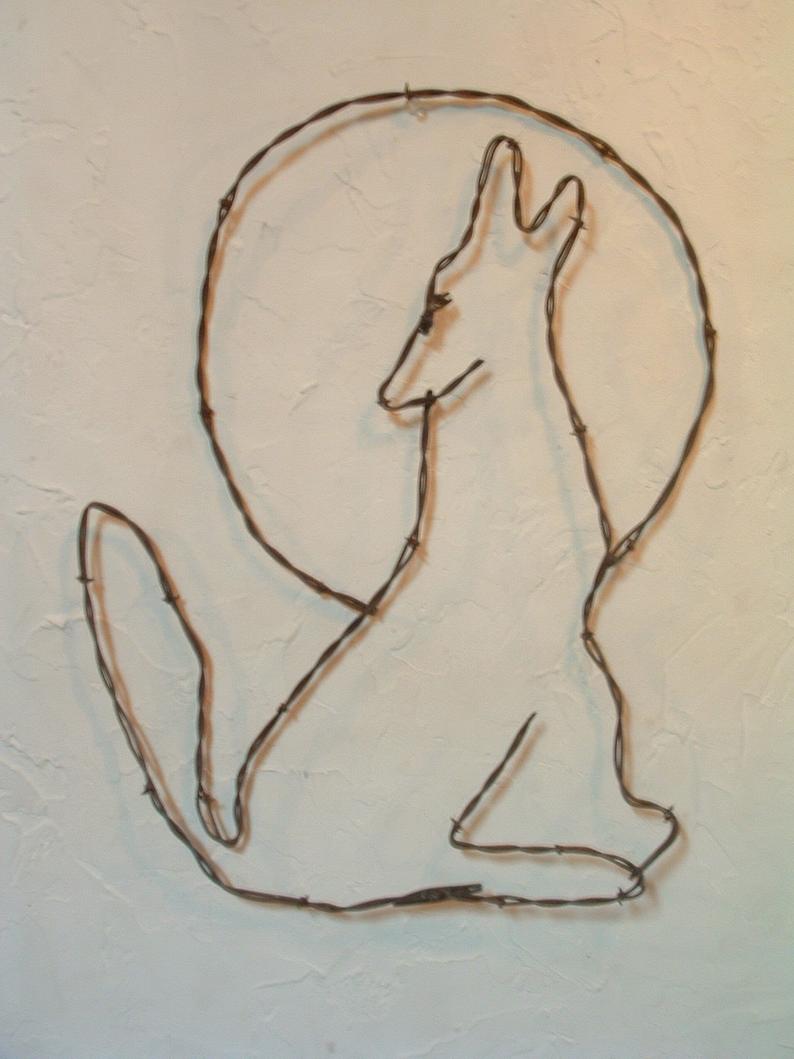 794x1059 Rusty Barbed Wire Western Coyote Howling - Coyote Howling Drawing