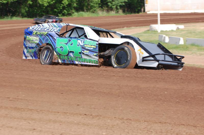 800x531 Wild Wild West Modified Shootout Information - Dirt Modified Drawing