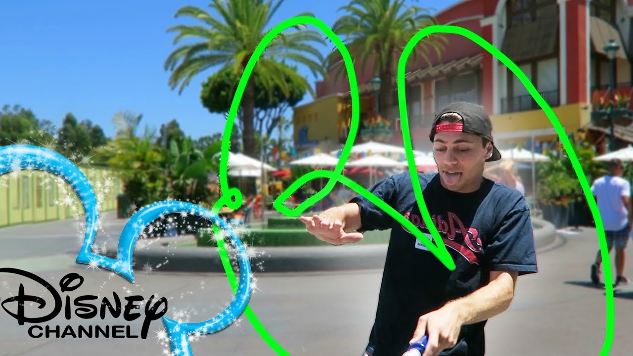 1280x720 People Try To Draw Disney Channel Intro Part Downtown Disney - Disney Channel Drawing