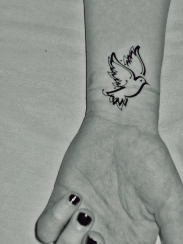 600x800 peaceful dove tattoo designs for guys and girls - Dove Tattoo Drawing