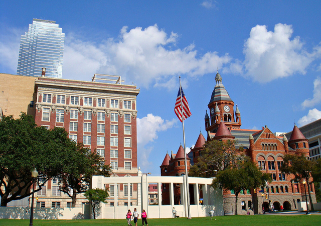 640x452 what is drawing investors to downtown dallas - Downtown Dallas Drawing