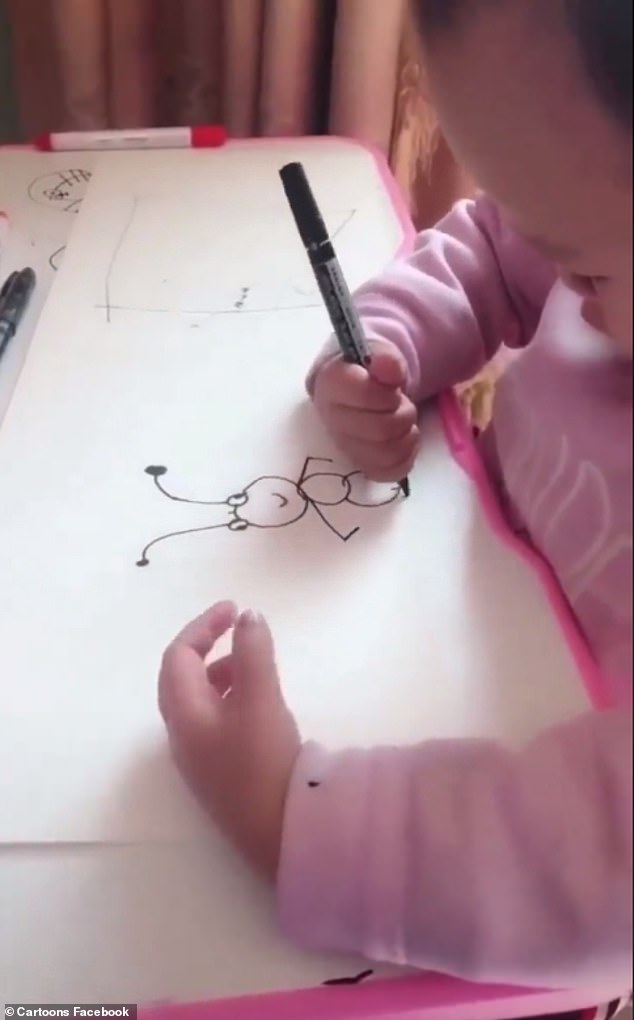 634x1020 incredible video of talented toddler drawing cartoons goes viral - Drawing Drawing Photo