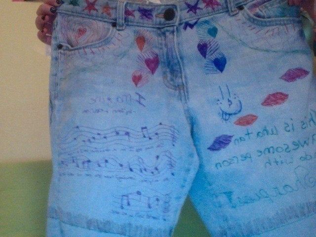 640x480 Diy Sharpie Designed Jeans!! How To Paint A Pair Of Painted - Drawing On Jeans