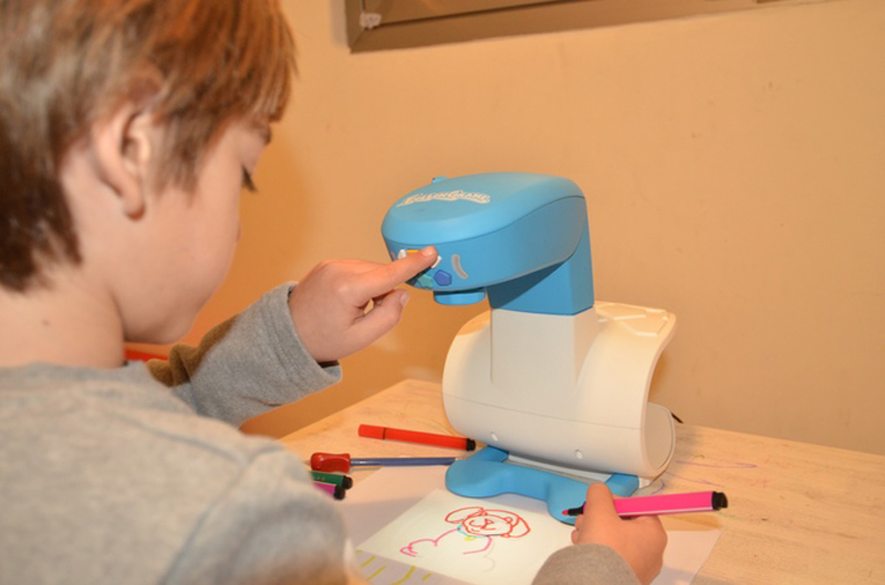 800x529 arts and crafts toys - Drawing Projector