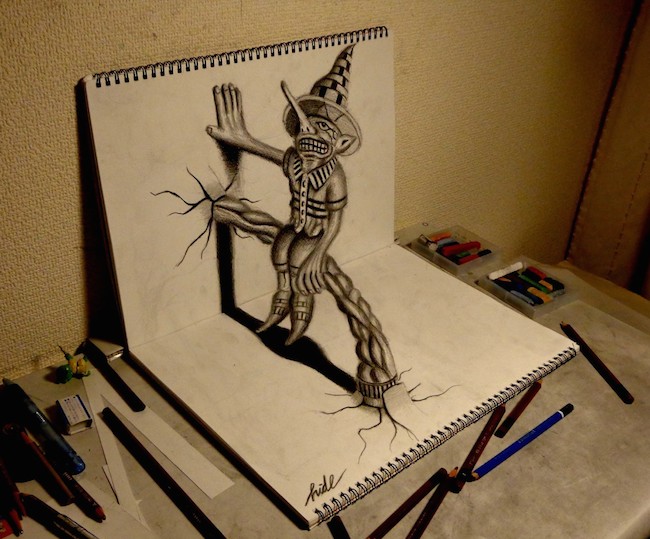 650x539 artist tricks your eyes into seeing when the drawings are - Drawing Tricks