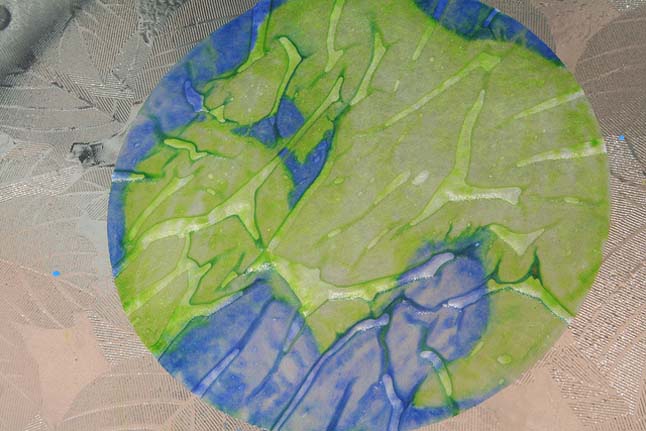 646x431 Coffee Filter Earth Day Art Crafts For Kids Pbs Parents - Earth Drawing For Kids