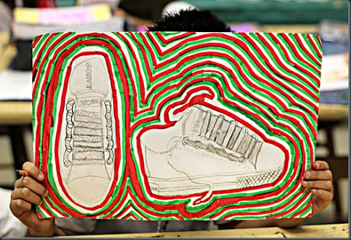 512x351 smart class still life shoes - Emphasis Drawing