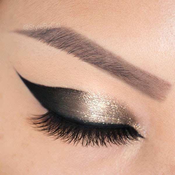 600x600 Style - Eye With Eyeliner Drawing