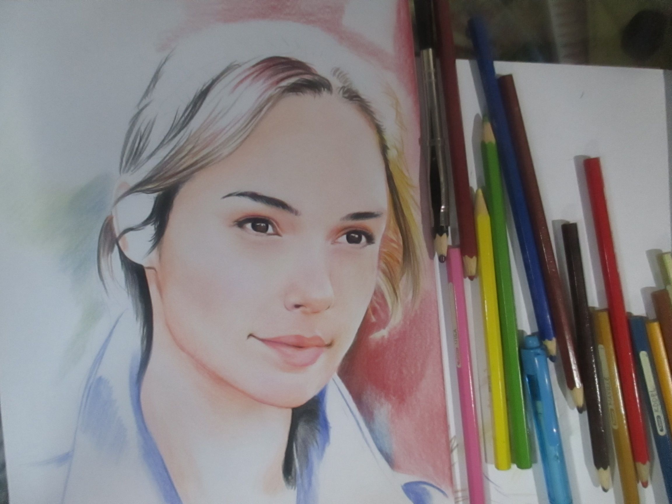 2304x1728 drawing gal gadot using faber castell classic colorpencil steemit - Faber Castell Drawing