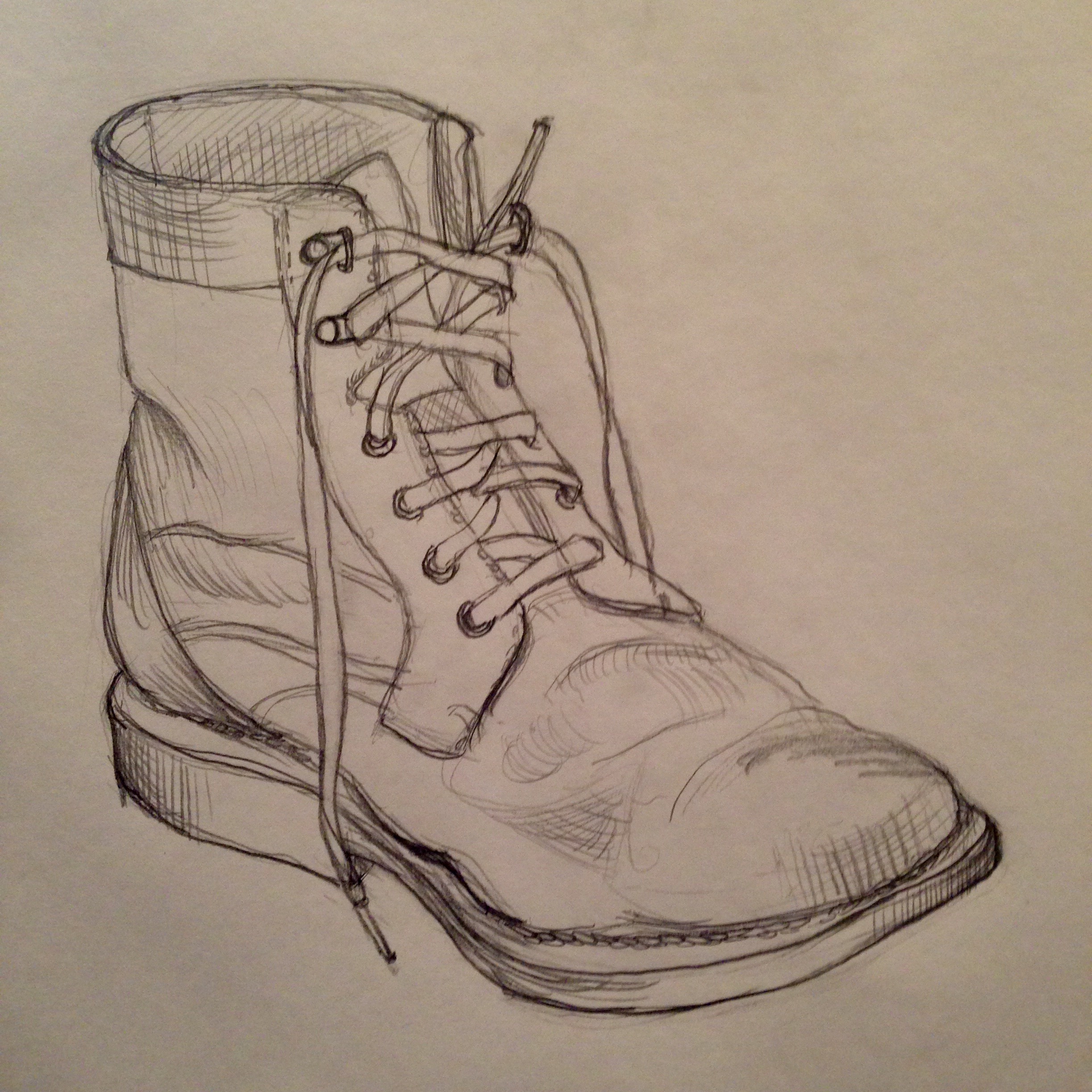 2448x2448 high focus exercise drawing a shoe - Focus Drawing