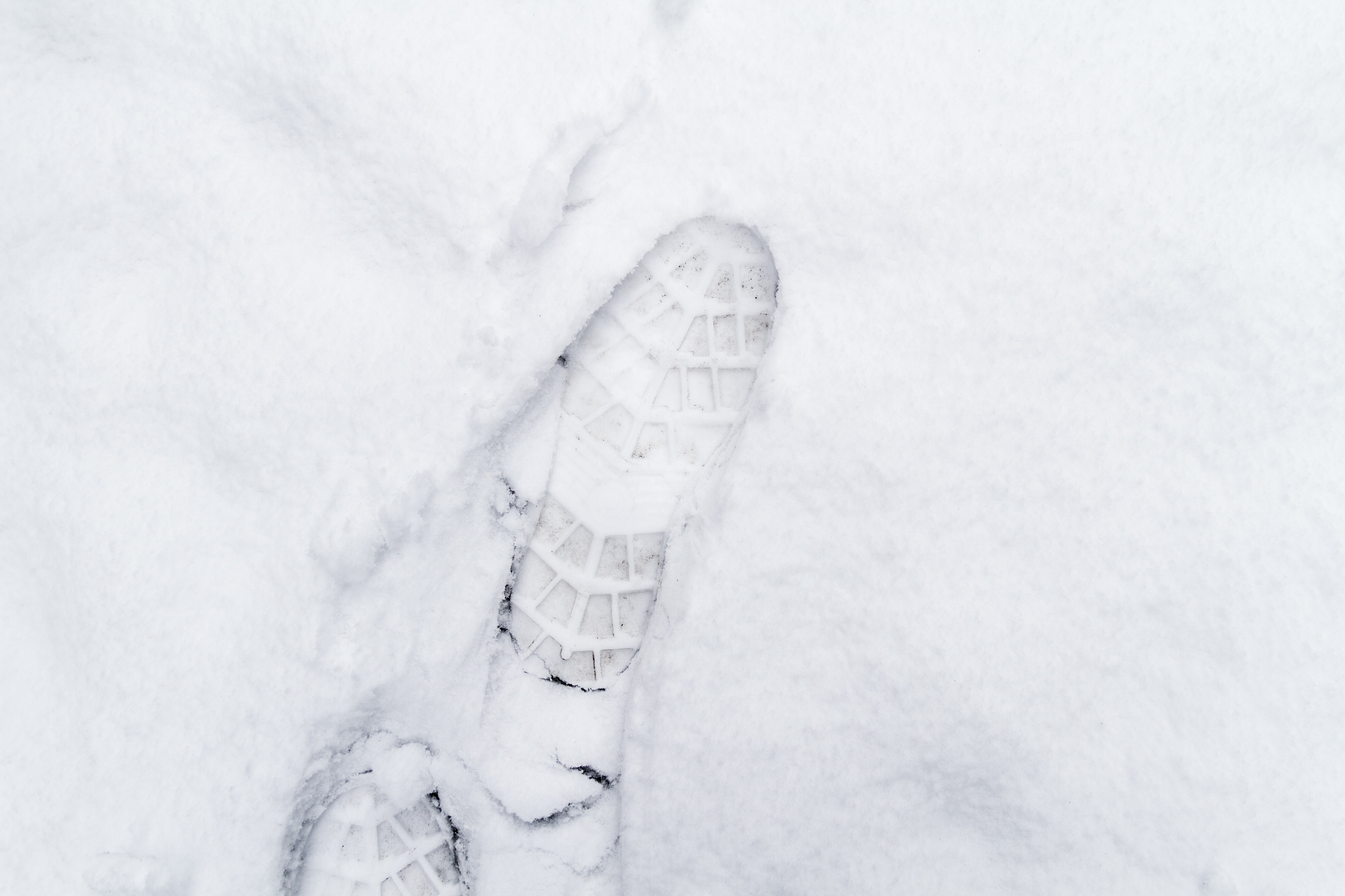 5184x3456 Free Images Hand, Snow, Black And White, Frost, Ice, Weather - Footsteps Drawing