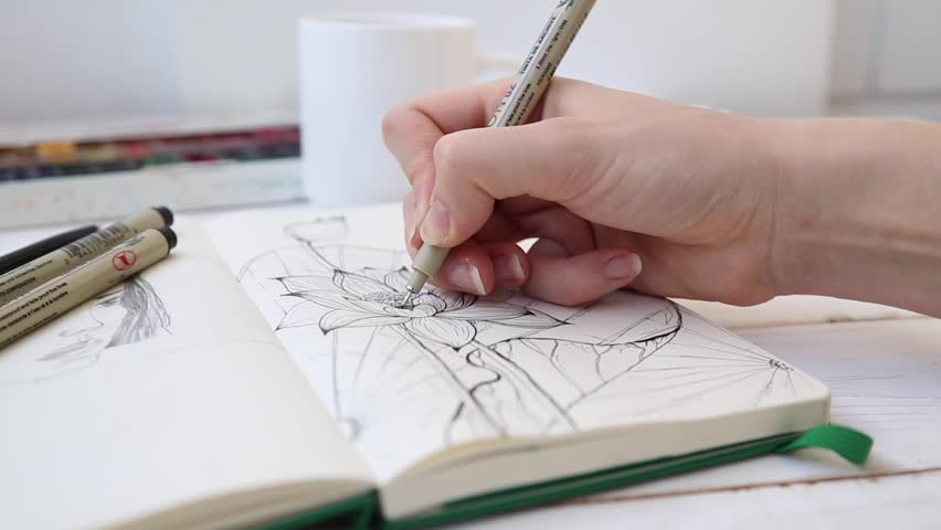 852x480 Beautiful Girl Freelance Illustrator Artist Designer - Freelance Drawing Artist