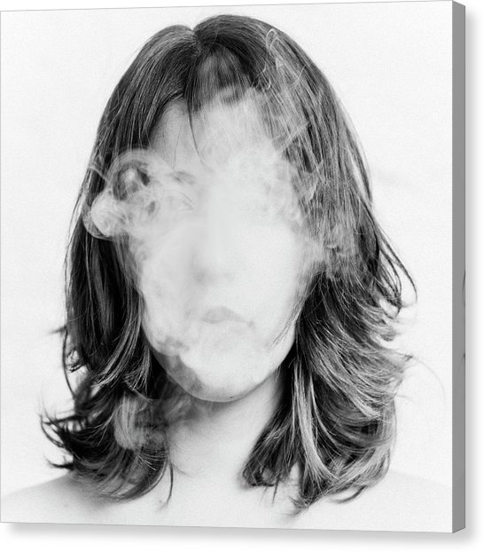 546x622 girl smoking - Girl Smoking Drawing