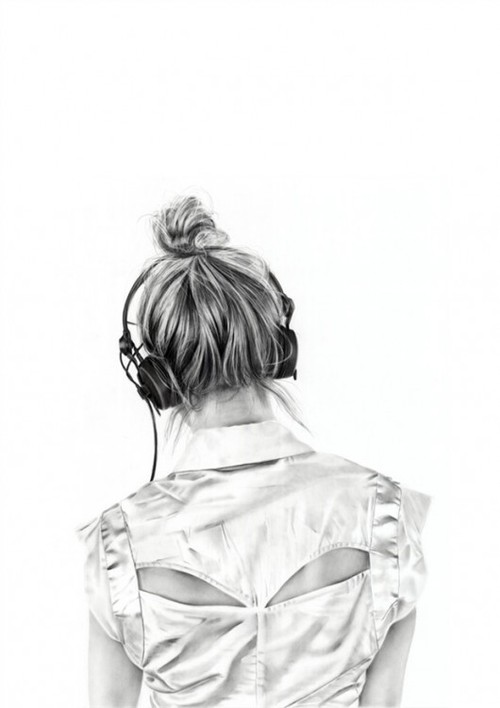 500x708 Piccsy Charcoal Drawings - Girl With Headphones Drawing