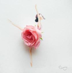 250x253 Drawing Illustration Art Girl Draw Dance Flower Flowers Pink - Girl With Rose Drawing