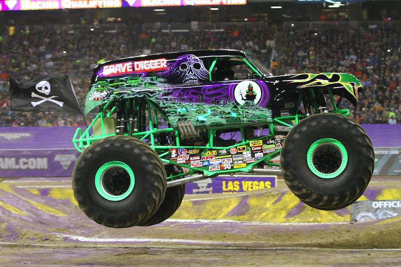 Grave Digger Monster Truck Drawing at Explore