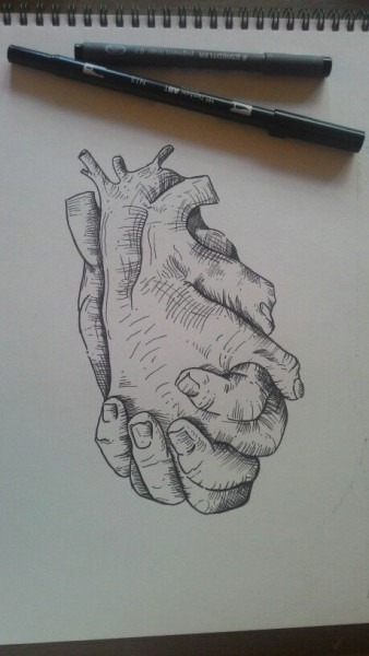 338x600 Hand Holding Heart Drawing - Hand Holding Heart Drawing