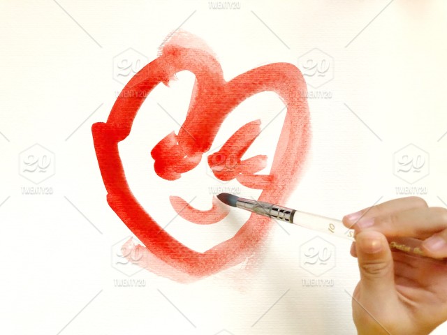 640x480 Kid's Hand Holding A Paintbrush Child's Drawing Smiley Heart - Heart Drawing For Kids