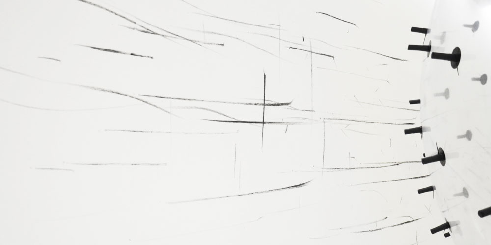 1000x500 an incredible gigantic helium filled drawing tool fubiz media - Helium Drawing