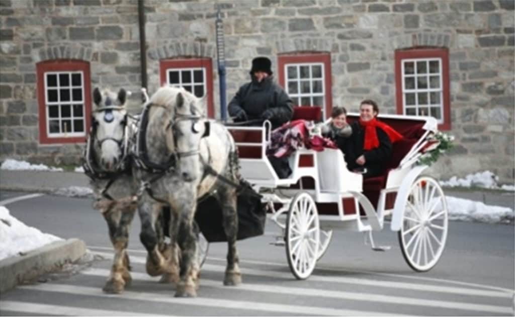 1024x630 carriage rides in christmas city historic bethlehem museums sites - Horse And Buggy Drawing