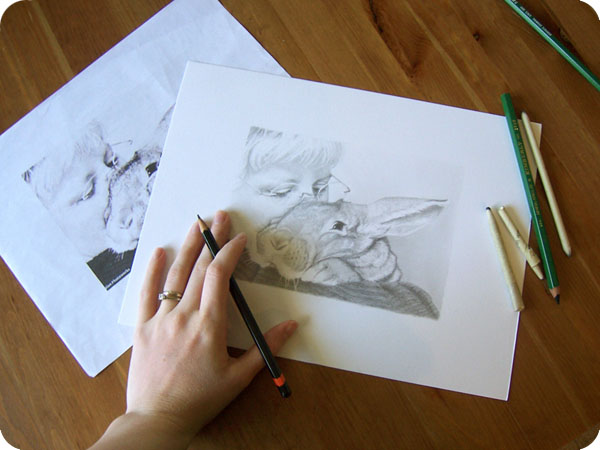 600x450 Drawworm Is Drawing The Thing About Drawing Realism - Image Of Someone Drawing