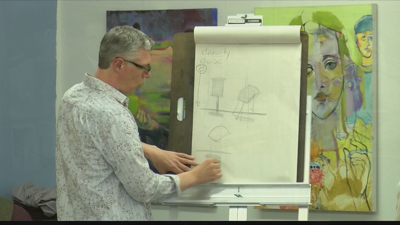 1280x720 veteran animator mentors ac students in drawing workshop - In Drawing