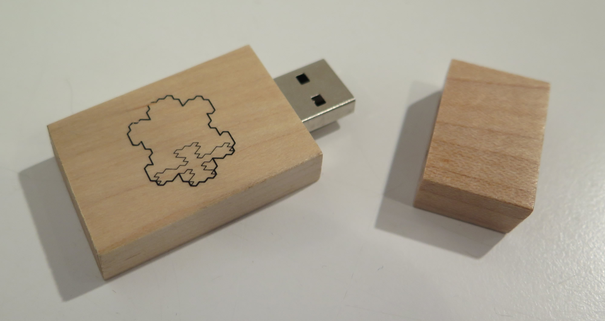 2000x1063 Ecstasies David Brody - Isometric Drawing Of A Flash Drive