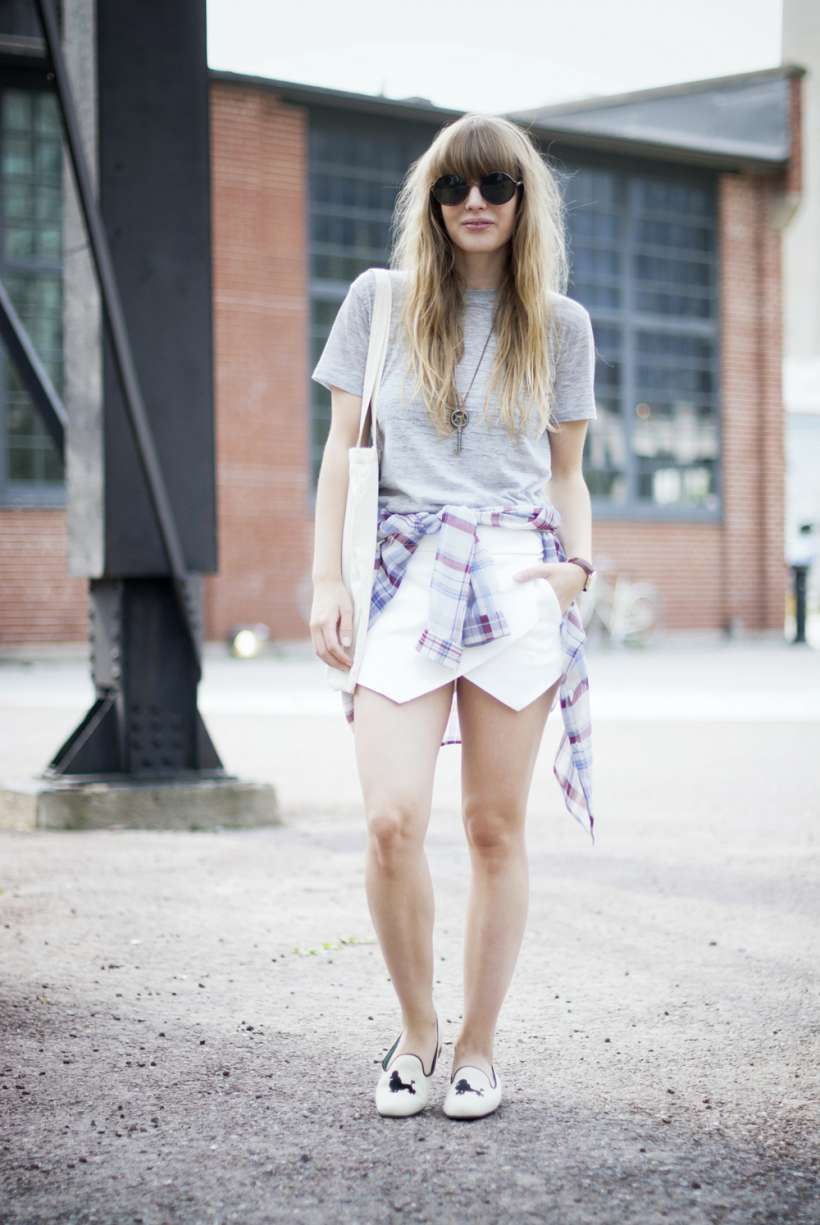 820x1225 Ways To Wear ''shirt Tied Around The Waist - Jacket Tied Around Waist Drawing