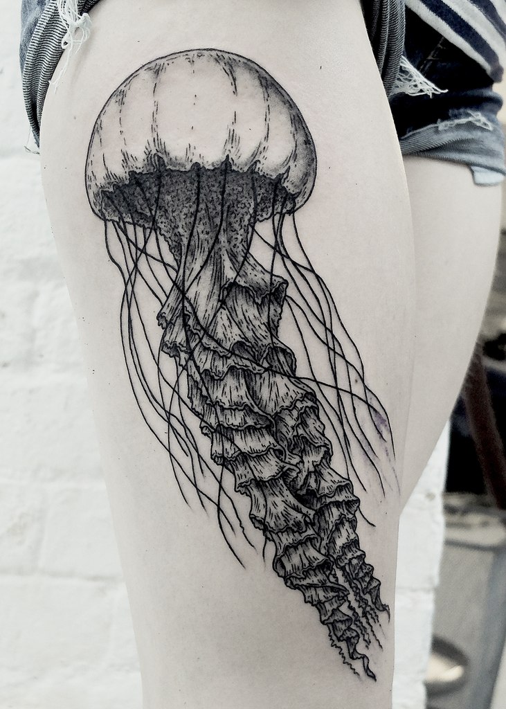 731x1024 Black Jellyfish Tattoo - Jellyfish Tattoo Drawing