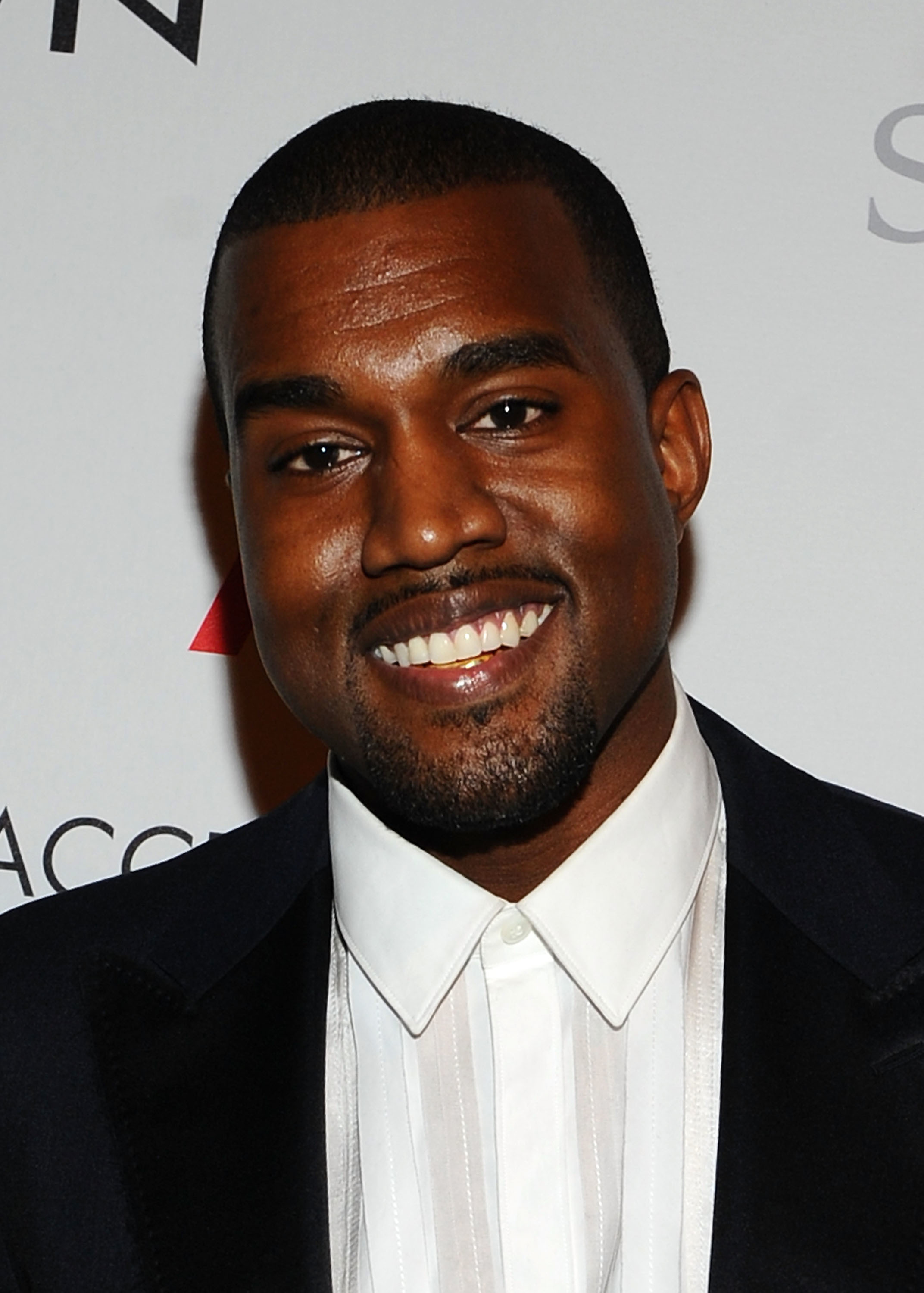 2144x3000 kim kardashian can smell if you have cavities and you can too - Kanye West Drawing Skills