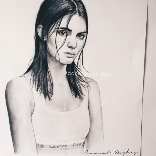 500x500 Kendall And Kylie Jenner - Kendall Jenner Drawing