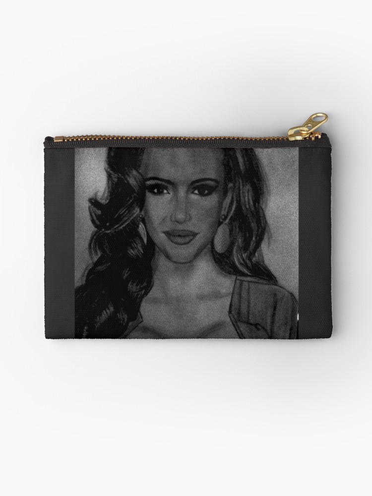 750x1000 kim kardashian drawing studio pouches - Kim Kardashian Drawing