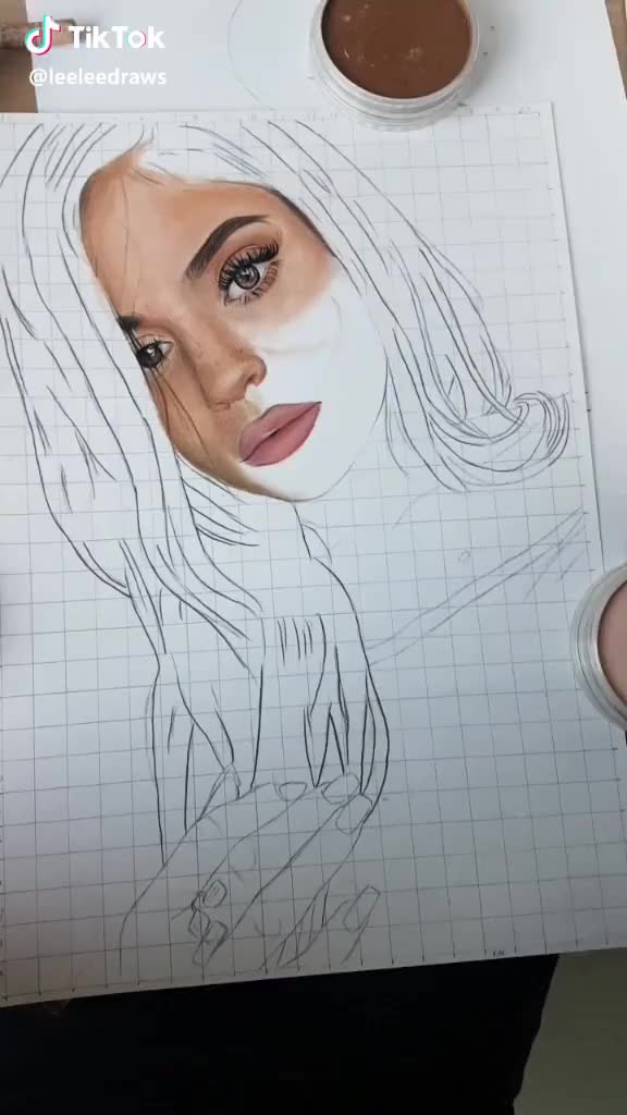 576x1024 kylie - Kylie Jenner Drawing
