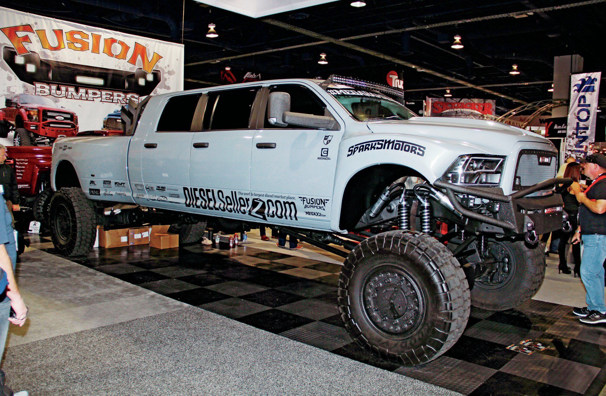 2048x1340 the lifted trucks of sema - Lifted Truck Drawings
