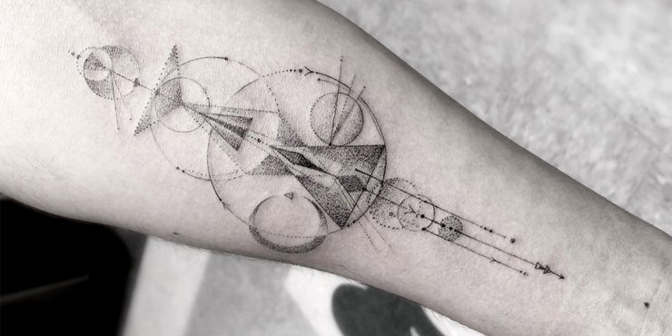 740x370 Tattoos In Singapore Artists That Specialise In Fine Lines - Line Drawing Tattoo