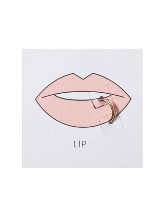 634x834 Kim Kardashian's Making A Case - Lip Piercing Drawing