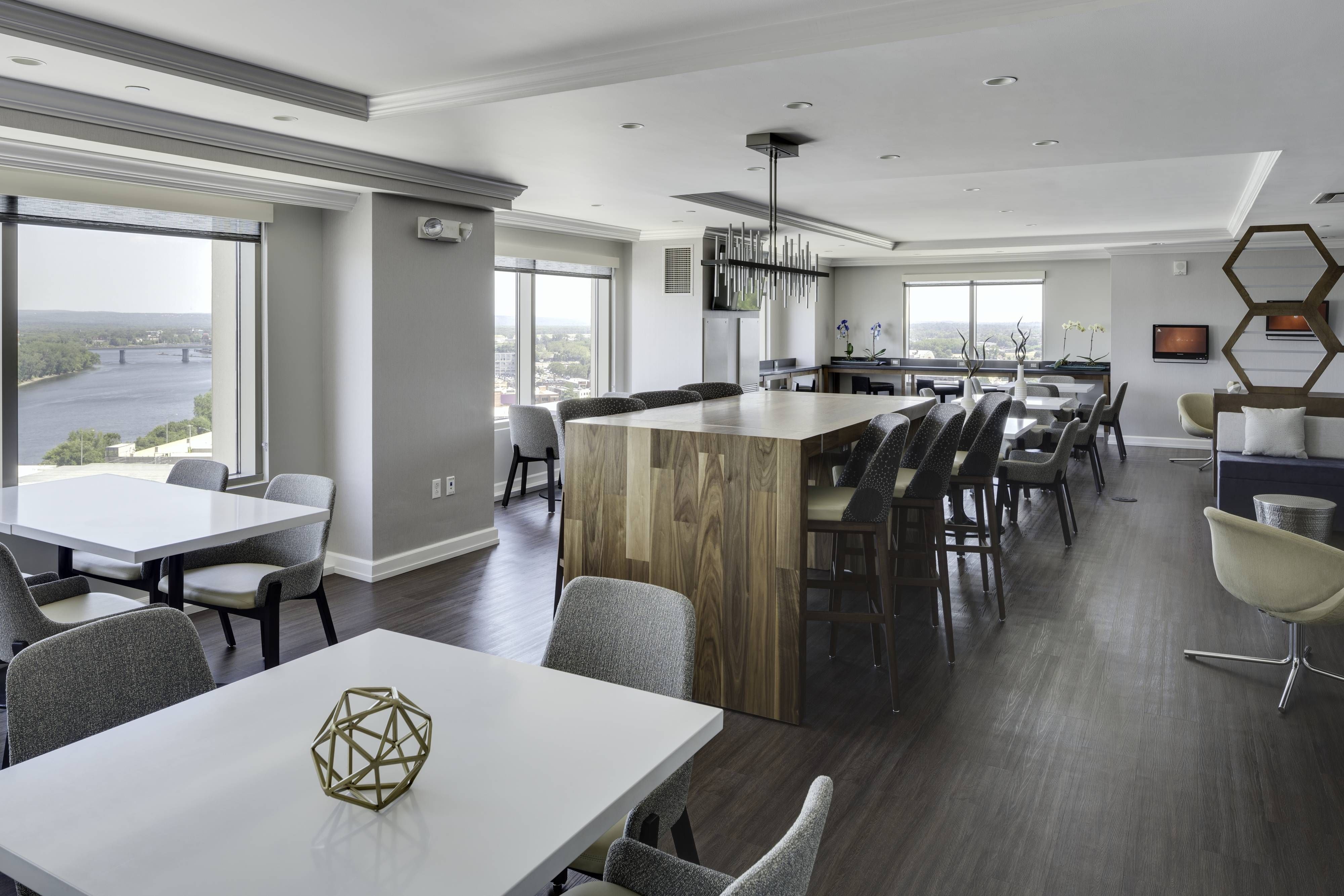 4000x2667 hartford marriott downtown concierge lounge - Lounge Drawings