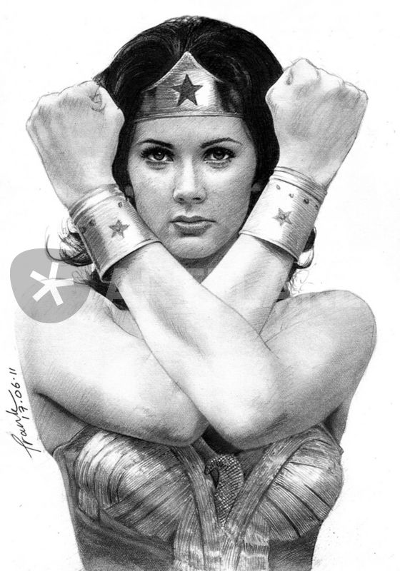 560x800 lynda carter as wonder woman drawing art prints and posters - Lynda Drawing