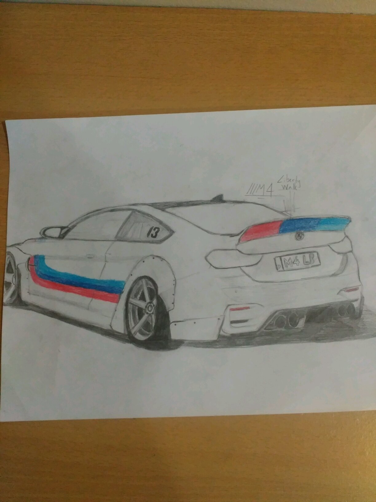 Нарисовать bmw m4